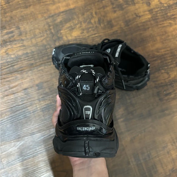 Black Balenciaga Runners Size 45/11 barely used - Picture 4 of 8